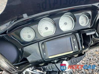 Zdjęcie 7 z 8 samochodu: 2017 HARLEY-DAVIDSON FLHXS STREET GLIDE SPECIAL VIN:1HD1KRC11HB621978 - miniatura