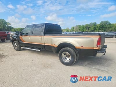 Drugie zdjęcie samochodu z przodu: 2000 FORD F350 SUPER DUTY VIN:1FTWW32F3YEA29759 - miniatura