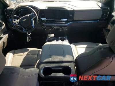 Zdjęcie 8 z 11 samochodu: 2025 CHEVROLET SILVERADO K1500 LTZ VIN:2GCUKGED5S1213615 - miniatura