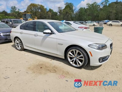 Czwarte zdjęcie samochodu z boku: 2016 BMW 535 I VIN:WBA5B1C58GG129762 - miniatura