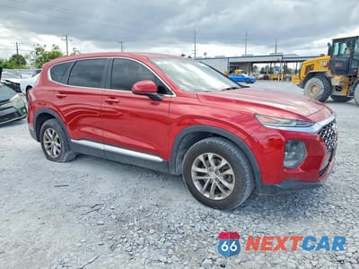 Czwarte zdjęcie samochodu z boku: 2019 HYUNDAI SANTA FE SE VIN:5NMS2CAD6KH100922 - miniatura