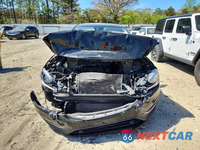 Piąte zdjęcie samochodu w środku: 2015 VOLVO S60 PREMIER VIN:YV140MFKXF1363775 - miniatura
