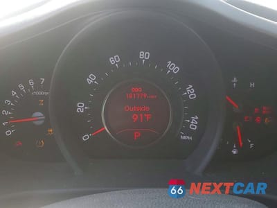 Zdjęcie 9 z 13 samochodu: 2011 KIA SPORTAGE SX VIN:KNDPCCA68B7150281 - miniatura