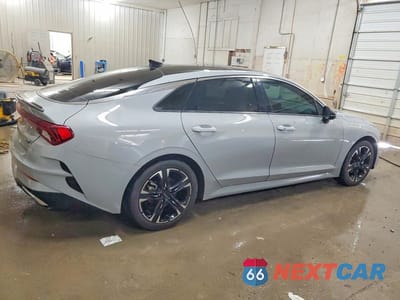 Trzecie zdjęcie samochodu z tyłu: 2022 KIA K5 GT-LINE VIN:5XXG64J20NG128829 - miniatura