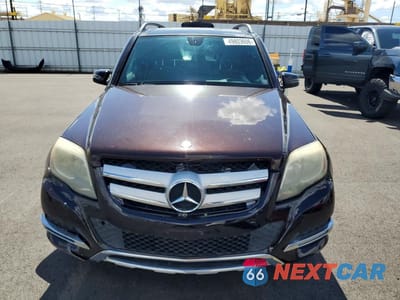 Piąte zdjęcie samochodu w środku: 2013 MERCEDES-BENZ GLK 350 VIN:WDCGG5HB9DF958385 - miniatura