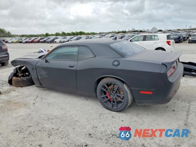 Drugie zdjęcie samochodu z przodu: 2023 DODGE CHALLENGER SRT HELLCAT VIN:2C3CDZC98PH605247 - miniatura