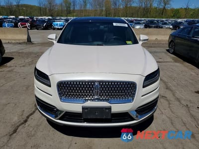 Piąte zdjęcie samochodu w środku: 2019 LINCOLN NAUTILUS RESERVE VIN:2LMPJ8L99KBL30242 - miniatura
