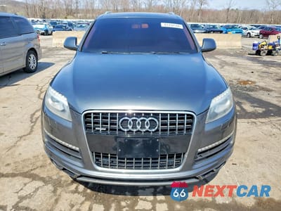 Piąte zdjęcie samochodu w środku: 2014 AUDI Q7 PREMIUM PLUS VIN:WA1LGAFE0ED004528 - miniatura