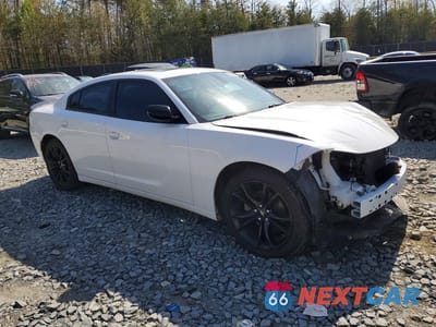 Czwarte zdjęcie samochodu z boku: 2017 DODGE CHARGER SE VIN:2C3CDXBG7HH504707 - miniatura