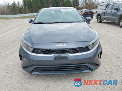 Piąte zdjęcie samochodu w środku: 2022 KIA FORTE LXS VIN:3KPF24AD7NE500300 - miniatura