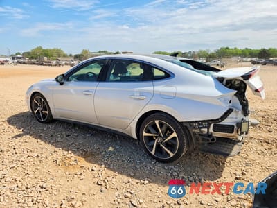 Drugie zdjęcie samochodu z przodu: 2022 HYUNDAI SONATA SEL PLUS VIN:KMHL44J22NA235389 - miniatura