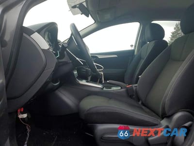 Zdjęcie 7 z 12 samochodu: 2017 NISSAN SENTRA S VIN:3N1AB7AP1HY385432 - miniatura