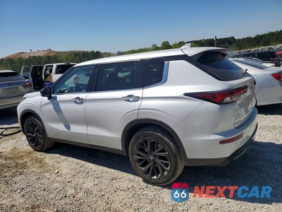Drugie zdjęcie samochodu z przodu: 2023 MITSUBISHI OUTLANDER SE VIN:JA4J3UA89PZ024188 - miniatura