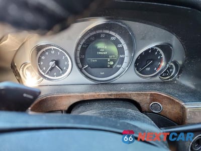 Zdjęcie 9 z 12 samochodu: 2011 MERCEDES-BENZ E 350 VIN:WDDHF5GB4BA313139 - miniatura