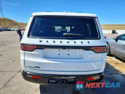 Zdjęcie 6 z 14 samochodu: 2023 JEEP WAGONEER SERIES II VIN:1C4SJVBP5PS561175 - miniatura