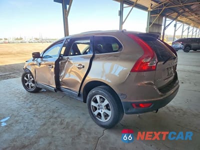 Drugie zdjęcie samochodu z przodu: 2011 VOLVO XC60 3.2 VIN:YV4952DLXB2201434 - miniatura