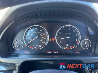 Zdjęcie 8 z 14 samochodu: 2017 BMW X5 XDRIVE35I VIN:5UXKR0C57H0V66589 - miniatura