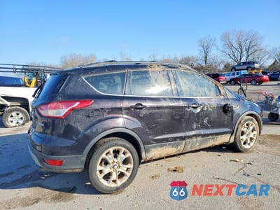 Trzecie zdjęcie samochodu z tyłu: 2013 FORD ESCAPE SE VIN:1FMCU0G96DUD53911 - miniatura