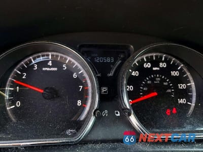 Zdjęcie 9 z 12 samochodu: 2018 NISSAN VERSA SV VIN:3N1CN7AP1JL877347 - miniatura