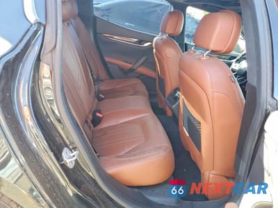 Zdjęcie 10 z 12 samochodu: 2014 MASERATI GHIBLI S VIN:ZAM57RTA9E1085914 - miniatura
