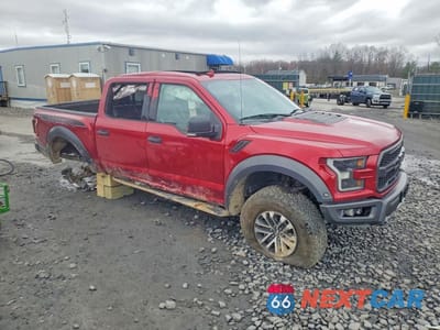 Czwarte zdjęcie samochodu z boku: 2019 FORD F150 RAPTOR VIN:1FTFW1RG8KFB39047 - miniatura