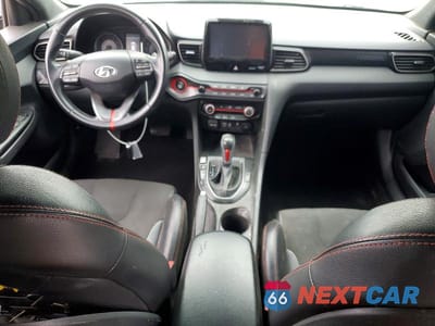 Zdjęcie 8 z 12 samochodu: 2021 HYUNDAI VELOSTER 2.0L PREMIUM VIN:KMHTG6AF4MU032801 - miniatura