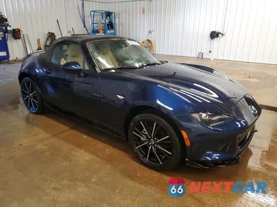 Czwarte zdjęcie samochodu z boku: 2025 MAZDA MX-5 MIATA GRAND TOURING VIN:JM1NDAD7XS0659908 - miniatura