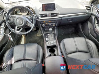 Zdjęcie 8 z 11 samochodu: 2017 MAZDA 3 TOURING VIN:3MZBN1L71HM119741 - miniatura