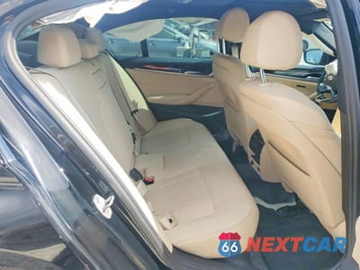 Zdjęcie 10 z 12 samochodu: 2021 BMW 530 I VIN:WBA53BH04MCF31185 - miniatura
