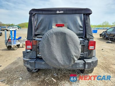 Zdjęcie 6 z 12 samochodu: 2011 JEEP WRANGLER UNLIMITED SPORT VIN:1J4BA3H10BL585226 - miniatura