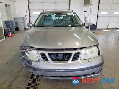Piąte zdjęcie samochodu w środku: 2004 SAAB 9-5 ARC VIN:YS3ED59A143000783 - miniatura