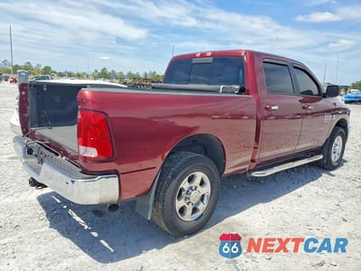 Trzecie zdjęcie samochodu z tyłu: 2017 RAM 2500 SLT VIN:3C6UR4DL2HG561043 - miniatura