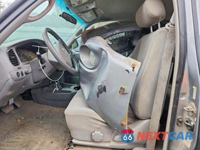 Zdjęcie 7 z 12 samochodu: 2004 TOYOTA TUNDRA ACCESS CAB SR5 VIN:5TBBT44114S447569 - miniatura