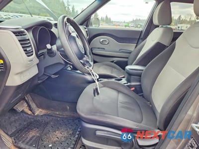 Zdjęcie 7 z 13 samochodu: 2016 KIA SOUL BASE VIN:KNDJN2A23G7335031 - miniatura