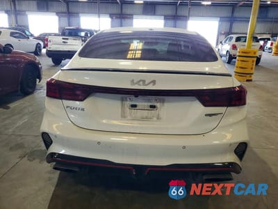 Zdjęcie 6 z 13 samochodu: 2023 KIA FORTE GT VIN:3KPF44AC2PE511967 - miniatura