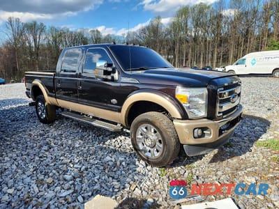 Czwarte zdjęcie samochodu z boku: 2014 FORD F350 SUPER DUTY VIN:1FT8W3BT5EEA70419 - miniatura