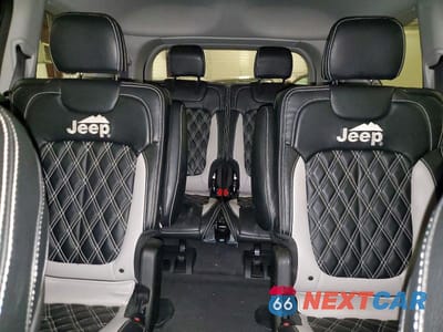 Zdjęcie 10 z 12 samochodu: 2022 JEEP GRAND CHEROKEE L LAREDO VIN:1C4RJKAGXN8598022 - miniatura