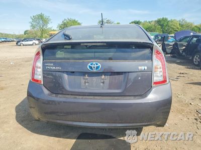 Zdjęcie 6 z 12 samochodu: 2014 TOYOTA PRIUS THREE VIN:JTDKN3DU3E1770025 - miniatura