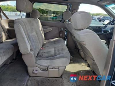 Zdjęcie 11 z 12 samochodu: 1999 TOYOTA SIENNA CE VIN:4T3ZF19C2XU107288 - miniatura