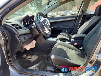 Zdjęcie 7 z 13 samochodu: 2014 MITSUBISHI LANCER SE VIN:JA32V2FW0EU001116 - miniatura