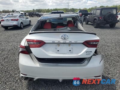 Zdjęcie 6 z 12 samochodu: 2023 TOYOTA CAMRY XSE VIN:4T1K61AK7PU161540 - miniatura