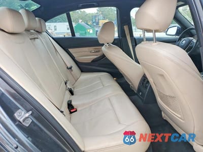 Zdjęcie 10 z 12 samochodu: 2015 BMW 328 I VIN:WBA3A5G55FNS88292 - miniatura