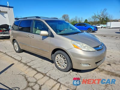 Czwarte zdjęcie samochodu z boku: 2010 TOYOTA SIENNA XLE LIMITED VIN:5TDYK4CC5AS291345 - miniatura