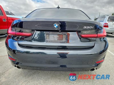 Zdjęcie 6 z 12 samochodu: 2020 BMW 330I VIN:3MW5R1J02L8B18512 - miniatura