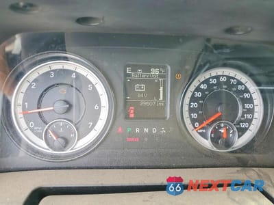 Zdjęcie 9 z 12 samochodu: 2016 RAM 2500 SLT VIN:3C6TR5DT9GG166325 - miniatura