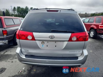 Zdjęcie 6 z 13 samochodu: 2004 TOYOTA SIENNA LE 7 PASSENGER VIN:5TDZA23C24S067045 - miniatura