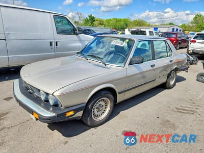 1988 BMW 528 E AUTOMATIC WBADK8307J9900040 - główne zdjęcie licytacji z USA - miniatura
