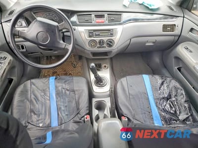 Zdjęcie 8 z 12 samochodu: 2004 MITSUBISHI LANCER ES VIN:JA3AJ26E84U031381 - miniatura