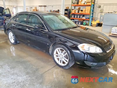 Czwarte zdjęcie samochodu z boku: 2008 CHEVROLET IMPALA LTZ VIN:2G1WU583889170871 - miniatura