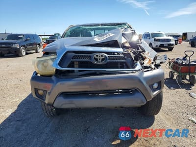 Piąte zdjęcie samochodu w środku: 2012 TOYOTA TACOMA PRERUNNER V6 VIN:5TFJU4GN2CX027181 - miniatura